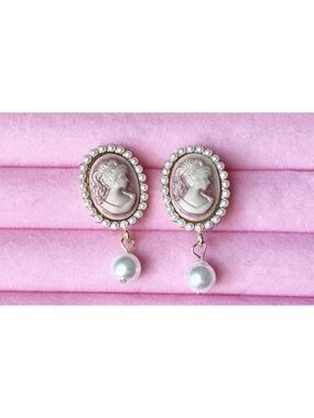 Vintage Oval Shape Silhouette Faux Pearl Elegant Style Banquet